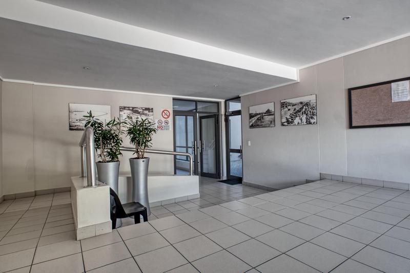 2 Bedroom Property for Sale in Humewood Eastern Cape